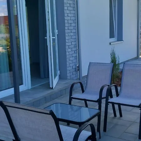 Mazurskie Wzgórze Bis Z Basenem 1i2 * Rydzewo (Gizycko)