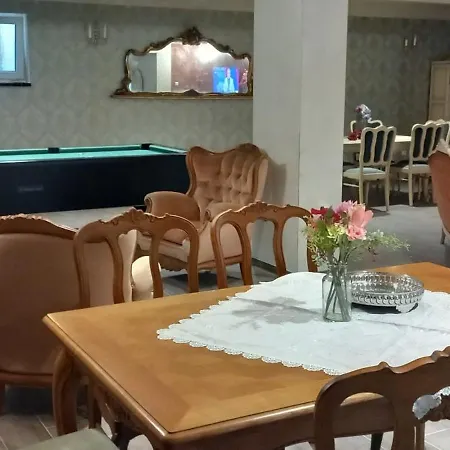 Mazurskie Wzgórze Bis Z Basenem 1i2 Apartamento *